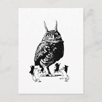 Cartão Postal Sob uma Lua Azul