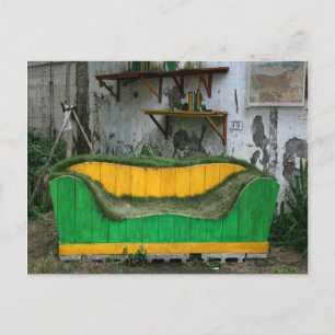 Cartão Postal Sofá de grama