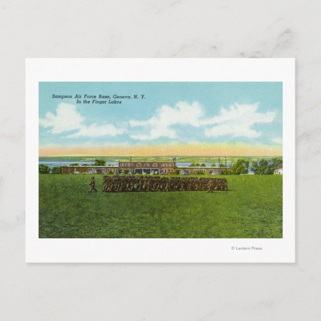 Cartão Postal Soldados Marchando em Formação (Frente)