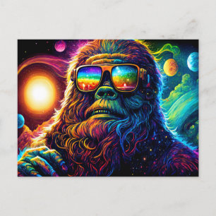 Cartão Postal Space Bigfoot: Uma Corrida Selvagem pelas Galáxias