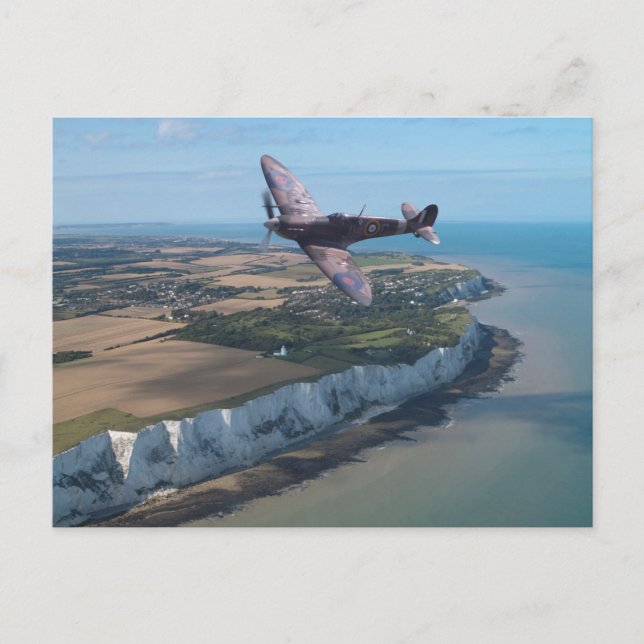 Cartão Postal Spitfire sobre a Inglaterra (Frente)