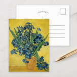 Cartão Postal Subidas | Vincent van Gogh<br><div class="desc">O irlandês (1890) de Vincent van Gogh é uma vida estática cativante que apresenta um buquê vibrante de iretos roxos, exibido num vaso contra um fundo amarelo brilhante. A composição dinâmica destaca o domínio de Van Gogh das cores complementares, criando um contraste impressionante entre as vívidas flores roxas e os...</div>
