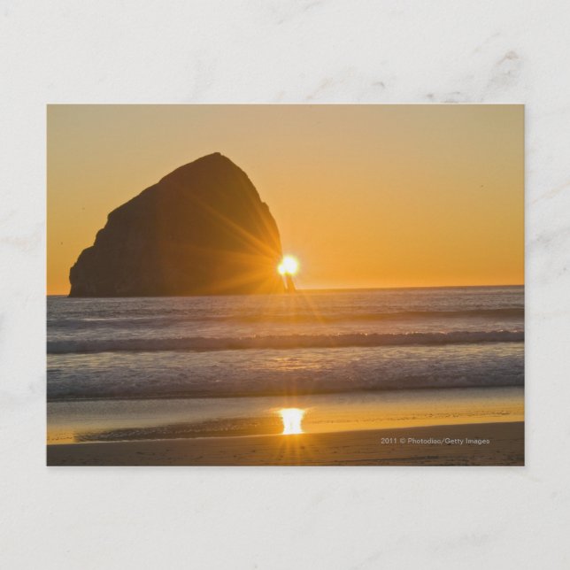 Cartão Postal Sunburst E Haystack Rock Em Cape Kiwanda (Frente)