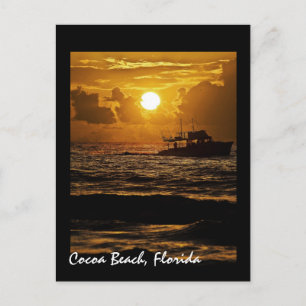 Cartão Postal Sunrise sobre Cocoa Beach, Flórida, EUA
