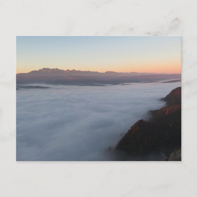 Cartão Postal Sunrise sobre Tatras (Frente)