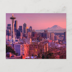 Cartão Postal Sunset atrás da linha do horizonte de Seattle, do 