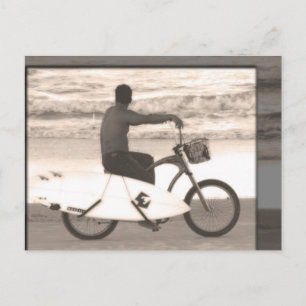Cartão Postal Surfer em Bike
