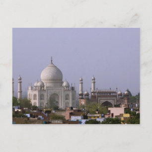 Cartão Postal Taj Mahal domina a cidade de Agra