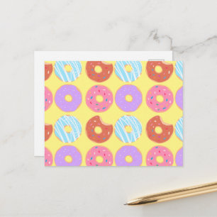 Cartão Postal Tema de comida de festa de aniversário estético de