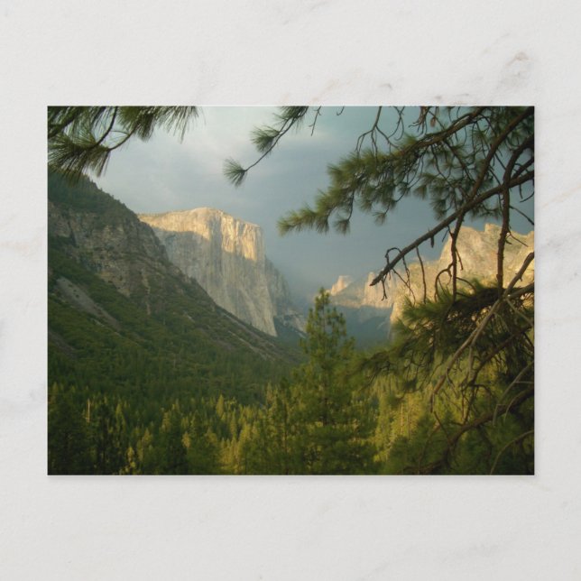 Cartão Postal Tempestade sobre o Vale de Yosemite (Frente)