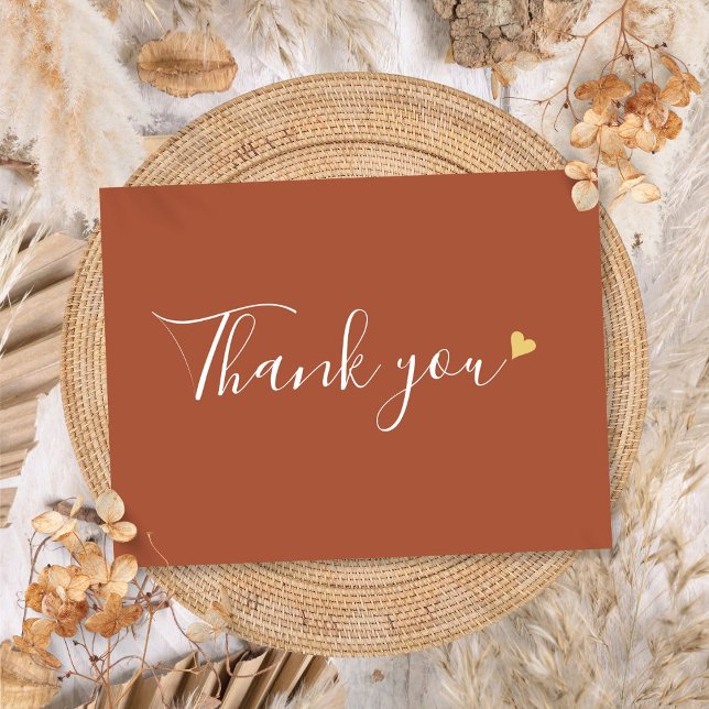 Cartão Postal Terracotta Coração Dourado Script Agradecimento Em (Terracotta Gold Heart Script Business Thank You Postcard)
