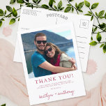 Cartão Postal Tipografia Moderna Viva Magenta Foto Minimalista<br><div class="desc">Diga obrigado seu estilo com esse obrigado de fotos de casamento moderno e muito moderno que você faz. O design é fácil de personalizar com seu próprio texto e sua família e amigos ficarão entusiasmados quando receberem esse obrigado fabuloso. Itens correspondentes podem ser encontrados na coleção.</div>