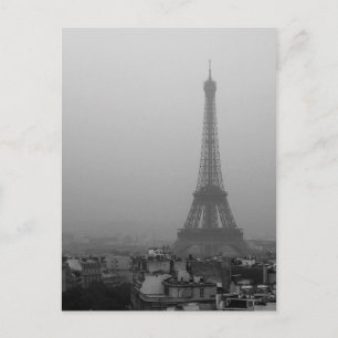 Cartão Postal Torre Eiffel na névoa