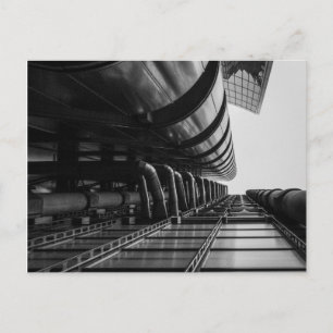 Cartão Postal Torre moderna do Skyscraper