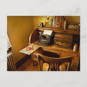 Cartão Postal Trabalho - Typist - Uma pessoa com muitos interess