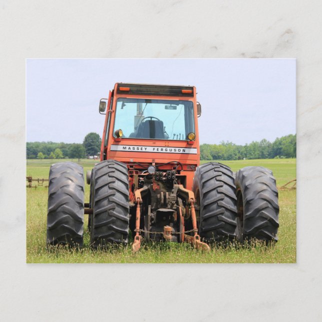 Cartão Postal Trator De Modelo De Caranguejo Massey Antigo Em Um (Frente)