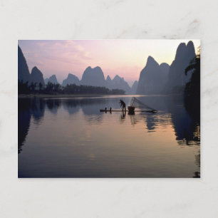 Cartão Postal Travessia matinal no rio Li, Guilin, China