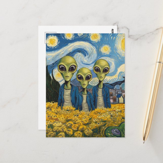 Cartão Postal Três Aliens de Faux Van Gogh AI Art (Frente/Verso In Situ)