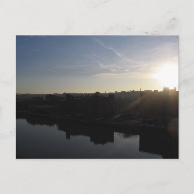 Cartão Postal troy sunrise no hudson (Frente)