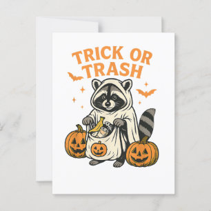 Cartão Postal Truque de Guaxinim Engraçado ou Lixo no Halloween