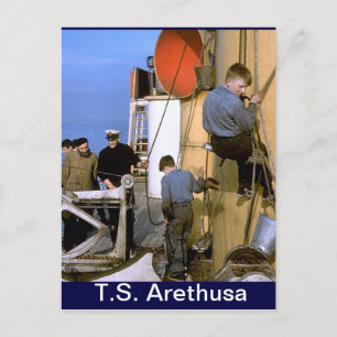 Cartão Postal TS Arethusa, pintando o mastro