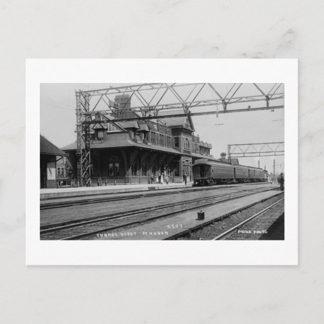 Cartão Postal Túnel Depot, Port Huron, Michigan - Louis Pesha (Frente)