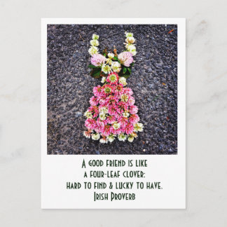 Cartão Postal Um amigo é como um trevo de quatro folhas...