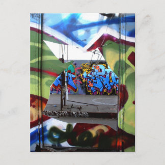 Cartão Postal Um Dentro De Olhar A Fábrica