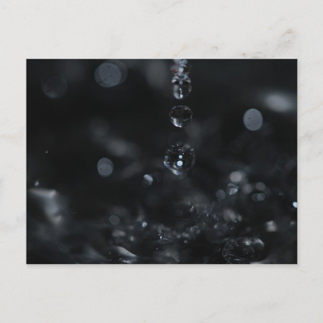 Cartão Postal Um trio de gouttes d'eau (Frente)