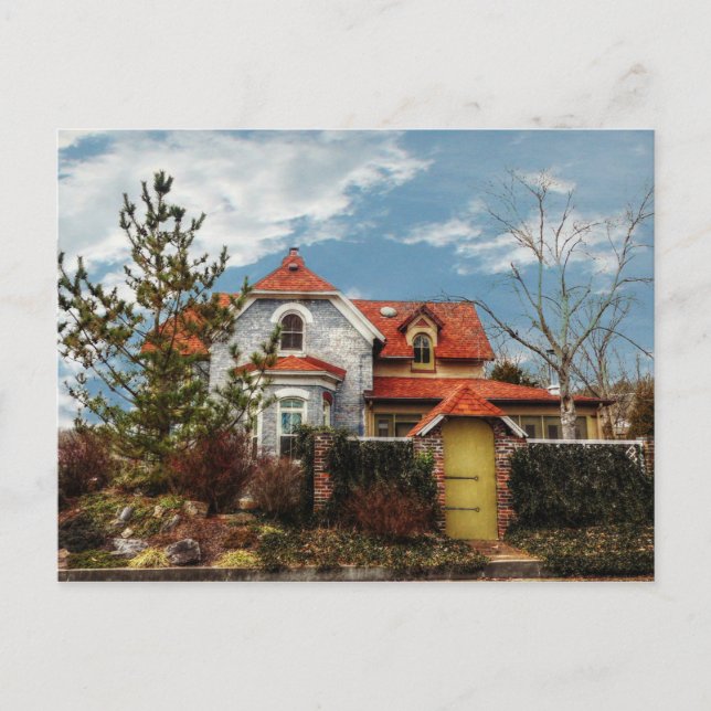 Cartão Postal Uma Casa Interessante (Frente)