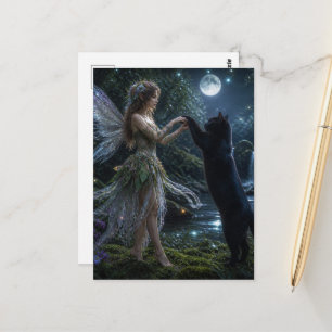 Cartão Postal Uma fada adorável e um gato preto
