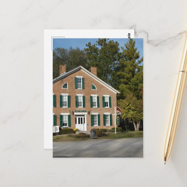 Cartão Postal Uma pousada histórica assombrada em Iowa (Frente/Verso In Situ)