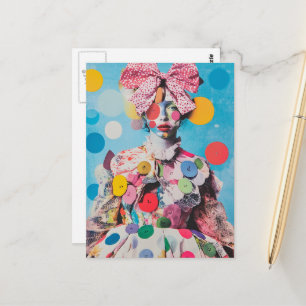 Cartão Postal Uma senhora colorida com um laço grande e botões