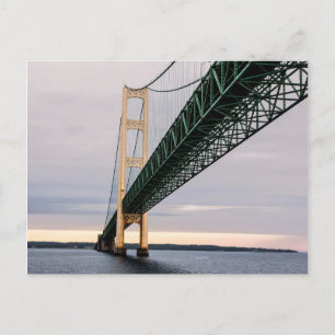 Cartão Postal Uma vista da ponte Mackinac a partir do Lago Michi