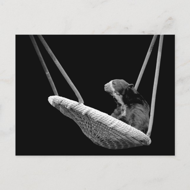 Cartão Postal Urso no balanço em preto e branco (Frente)