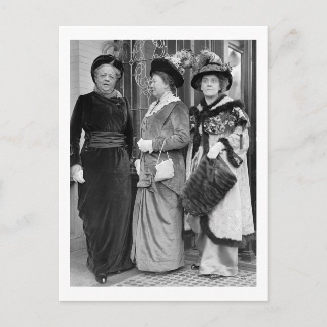 Cartão Postal Vestido aos 9, 1915 (Frente)