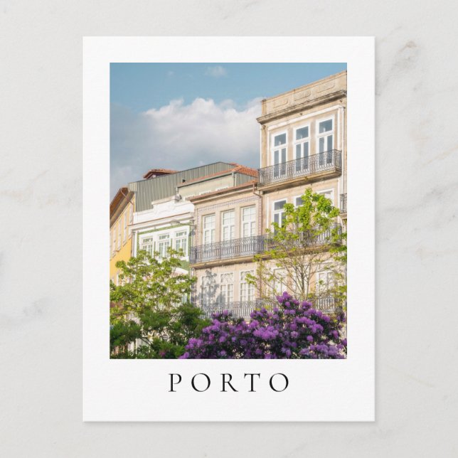 Cartão Postal Vibrant spring building in Porto Postcard (Frente)