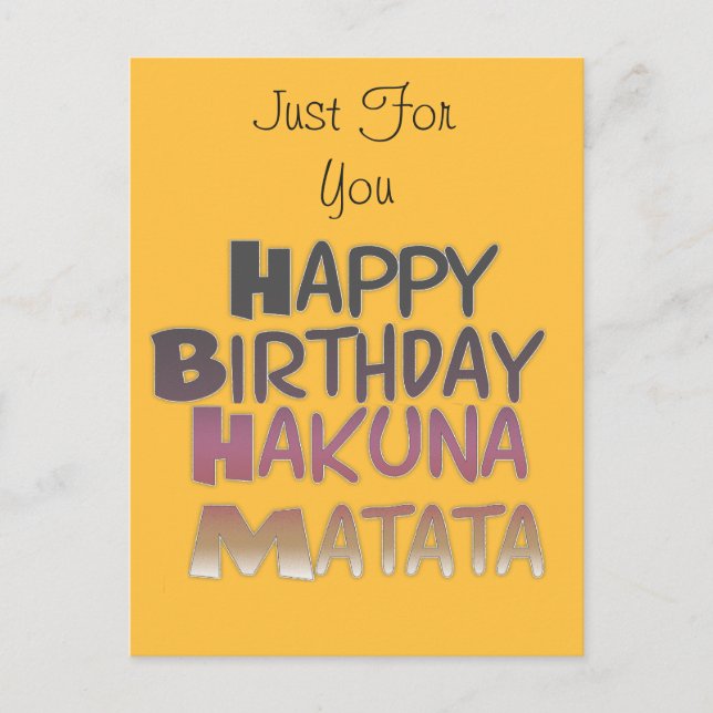 Cartão Postal Vibrante Feliz Aniversário Hakuna Matata Design (Frente)