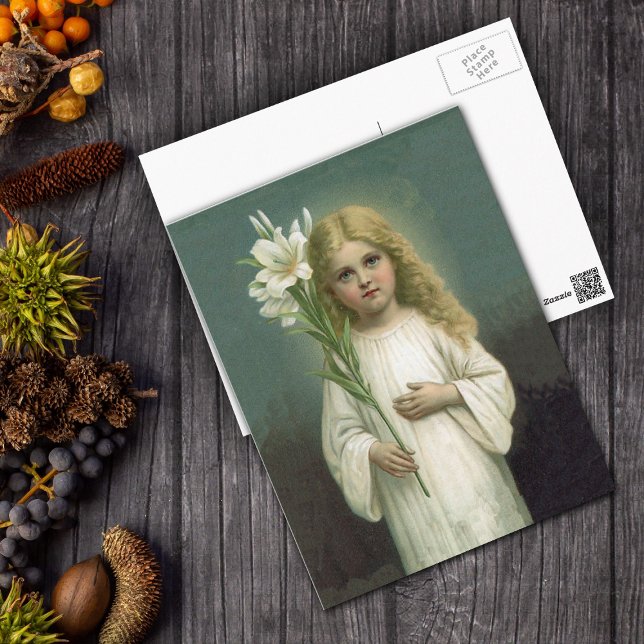 Cartão Postal Vintage Angelic Girl White Vress Flowers (Vintage angelic little girl in white girl holding white lily flowers on dark green postcard.)