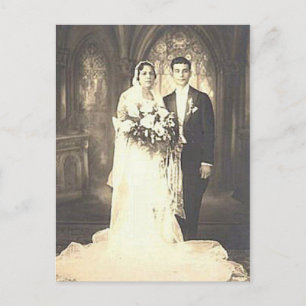 Cartão Postal Vintage Bride & Groom Fotografia Romântica de Casa