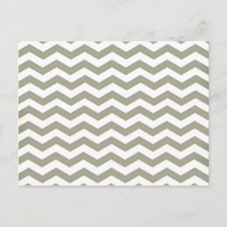 Cartão Postal Vintage Cinza White Chevron. Padrão Zigzag