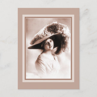 Cartão Postal Vintage, glamour de foco suave, senhora grande que