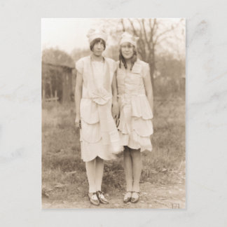 Cartão Postal Vintage Halloween Costumes