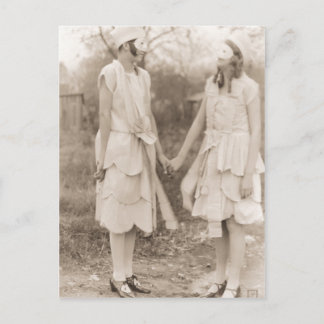 Cartão Postal Vintage Halloween Costumes
