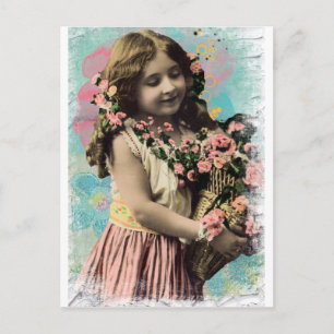 Cartão Postal Vintage Little Girl and Flowers