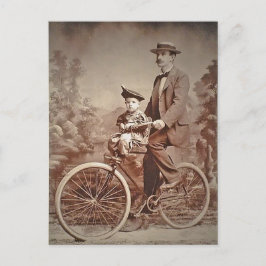 Cartão Postal Vintage Padre e Criança em uma Bike