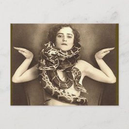 Cartão Postal Vintage Retro Women Sideshow Cobra Charmer