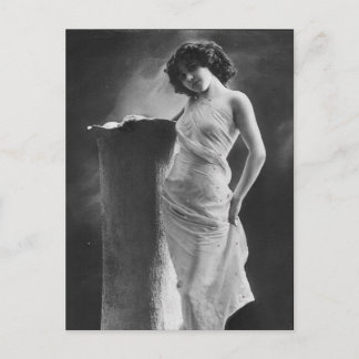 Cartão Postal Vintage risque, foto de menina vitoriana