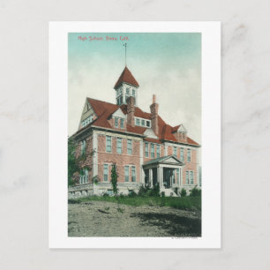 Cartão Postal Visão Exterior do Ensino Médio Yreka, CA