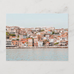 Cartão Postal Vista da cidade de Parga do mar, Grécia